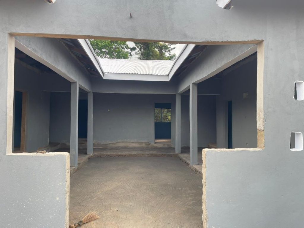 MP Kofi Benteh Afful Delivers 8-Unit Teachers’ Quarters to Abonse M/A Primary School