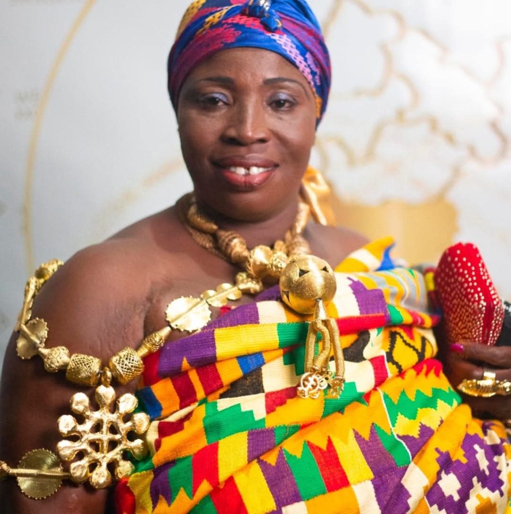 Sefwi Asawinso Queen mother Nana Ama Kyinyie Urges Contractor to Employ Local Youth, Warns Against Theft of Materials